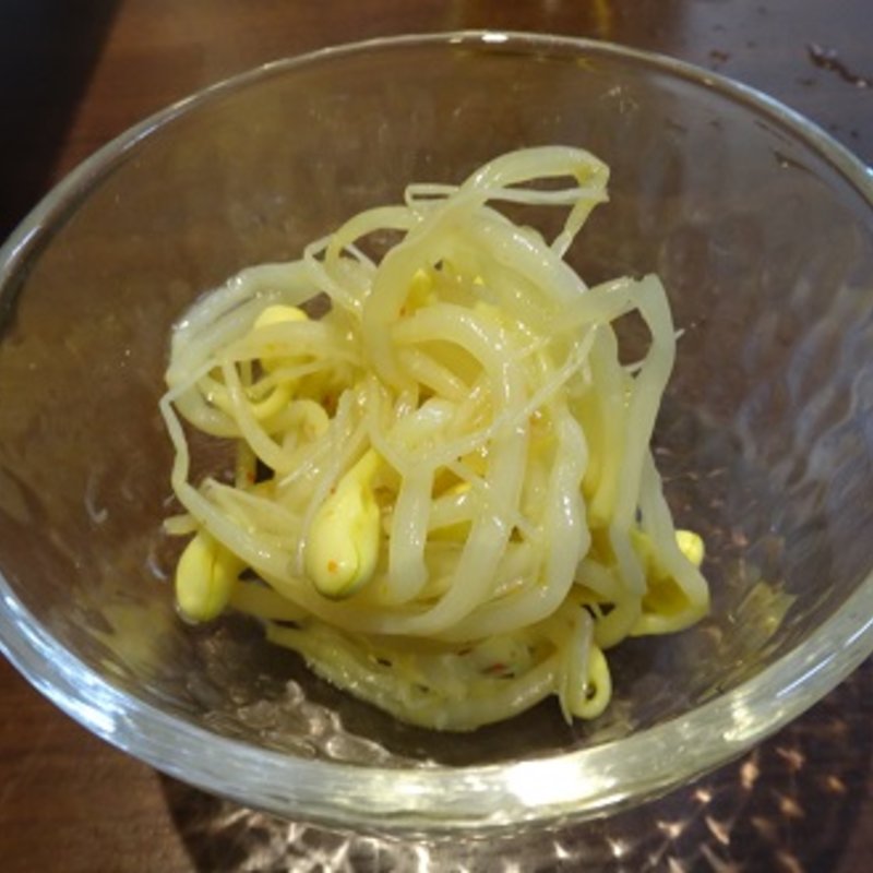 豆もやし(七津屋 ホワイティ梅田店 )