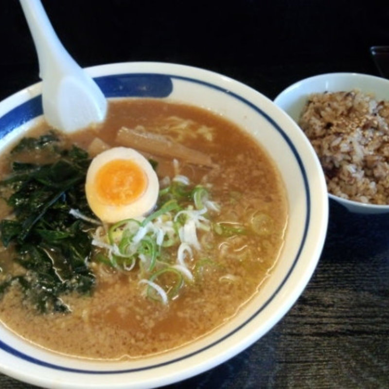 みそとんこつ(七海 （ななかい）)