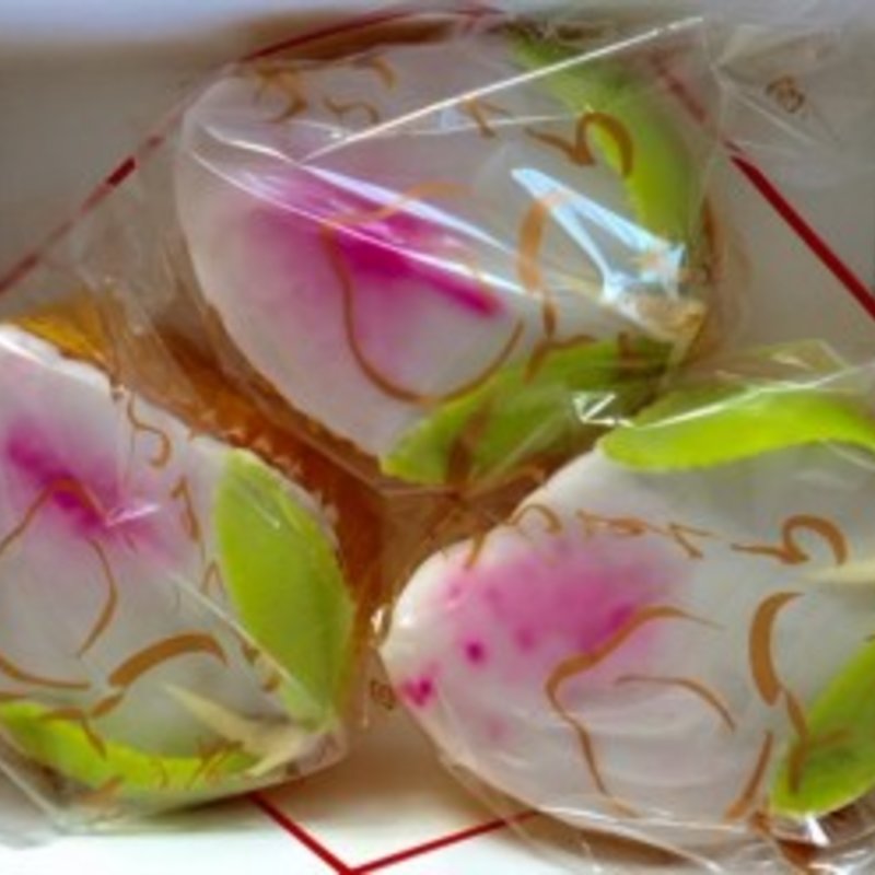 桃カステラ(万月堂 （マンゲツドウ）)