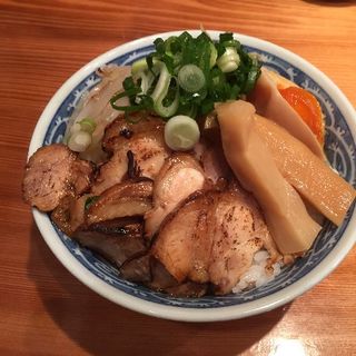 チャーシュー丼(三ツ星屋 福井駅前店 )