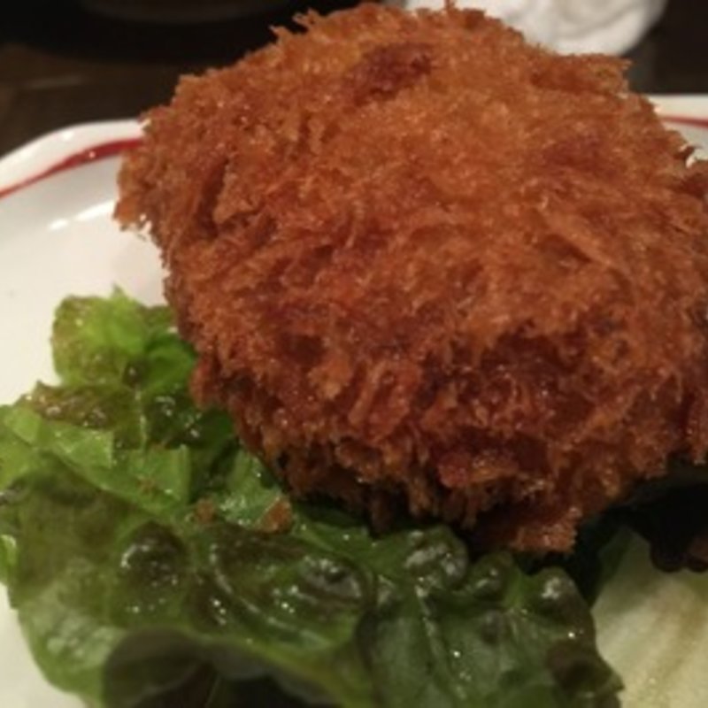 神戸牛コロッケ(神戸海鮮居酒屋 三ノ宮高架下市場)