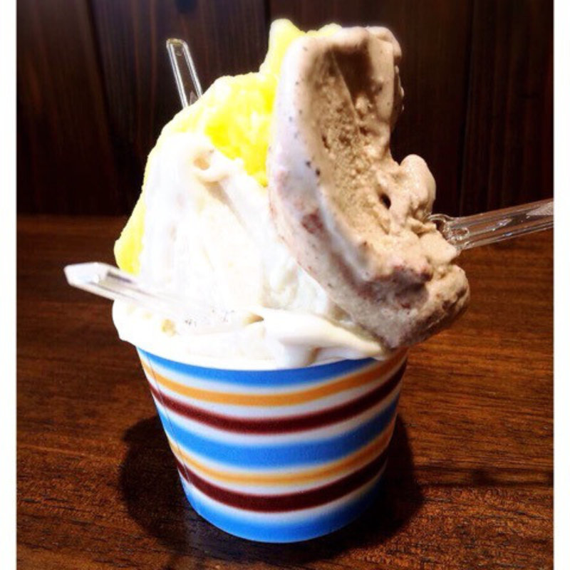 ジェラート(三びきの子ぶた)