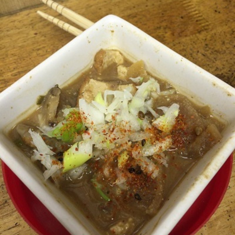 もつ煮込み(三兵酒店)