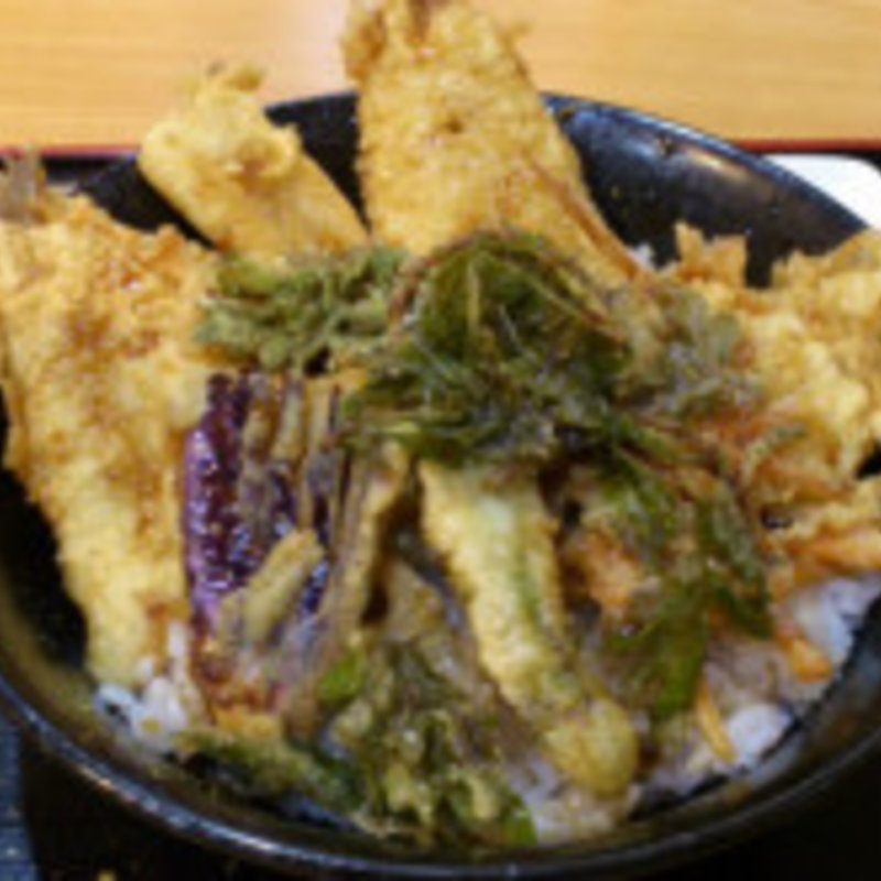 お魚天丼(三惚)