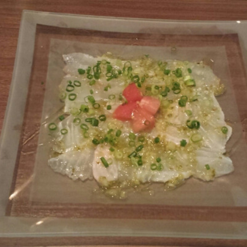 ヒラメのカルパッチョ(MI CASA)