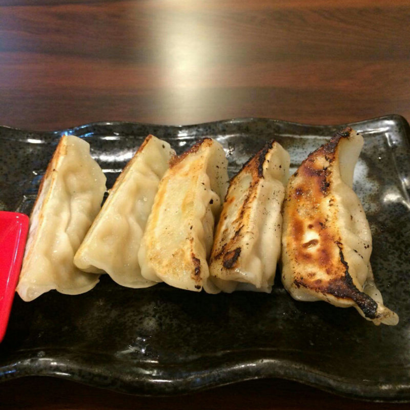 ギョーザ(三豊麺 ～斬～ 西本町店)