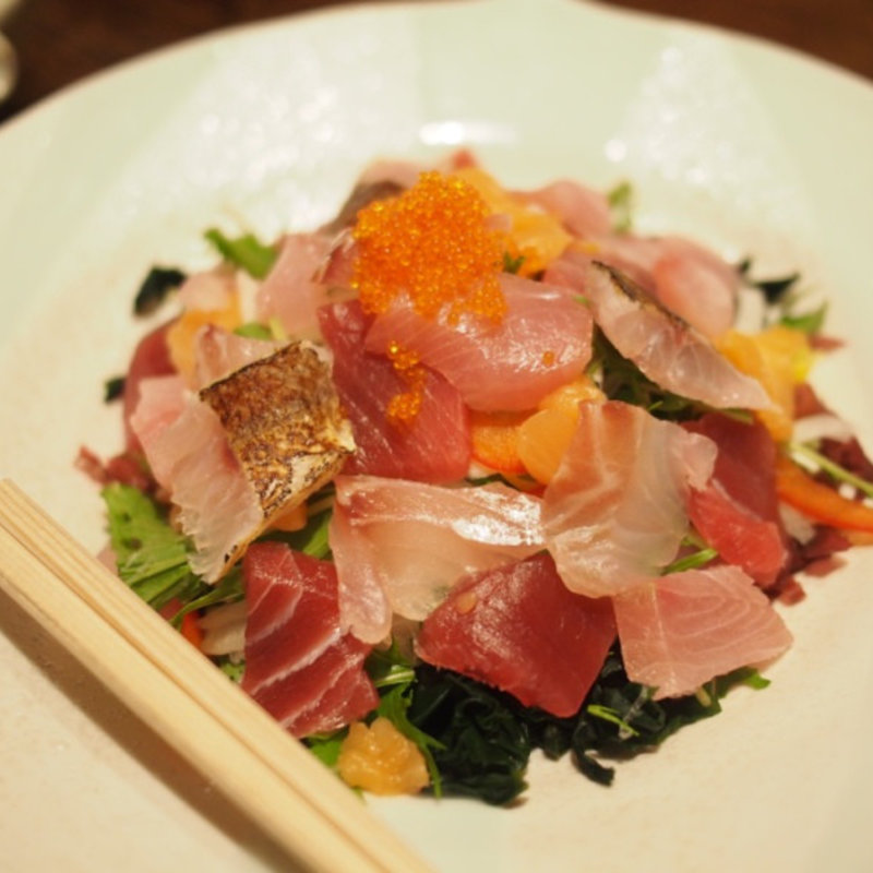 海の幸サラダ(上居酒屋酒亭さくま)