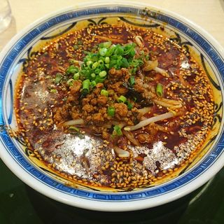 とっても辛い担々麺(上海DOLL BY WAKIYA)