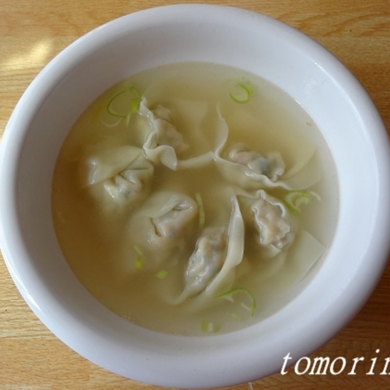 上海ワンタン(上海厨房　楊家楼 )