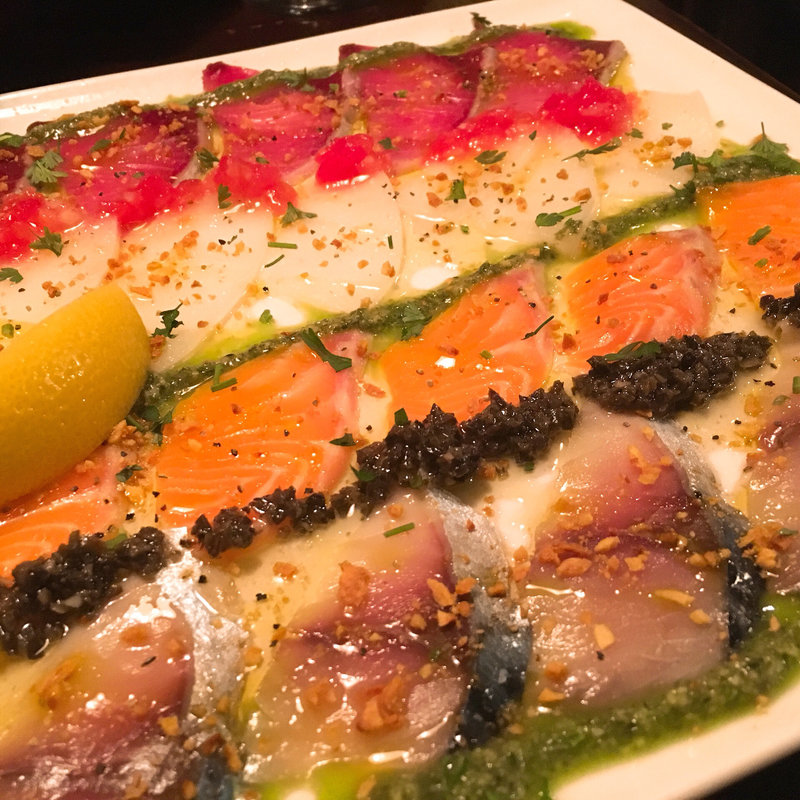 鮮魚のカルパッチョ(ビストロウオザ)