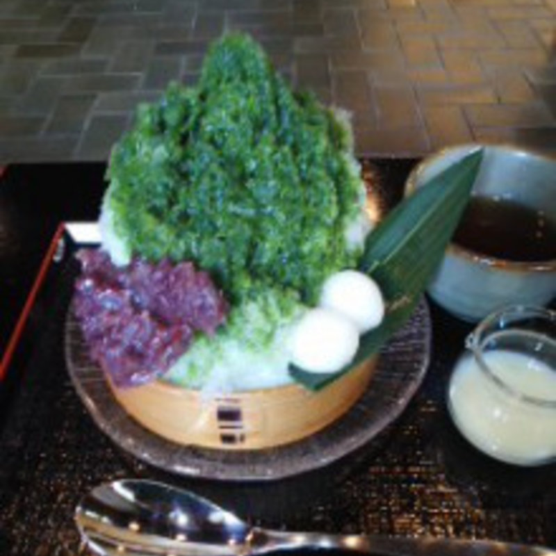 小さな削り氷(抹茶金時ミルク)(両口屋是清 八事店)