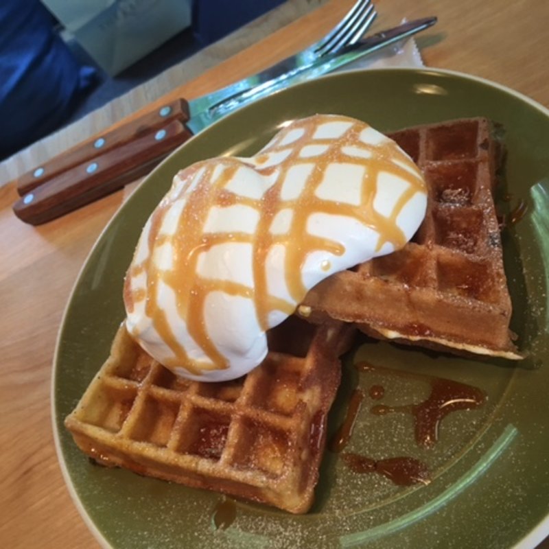 ワッフル(両国テラスカフェ)