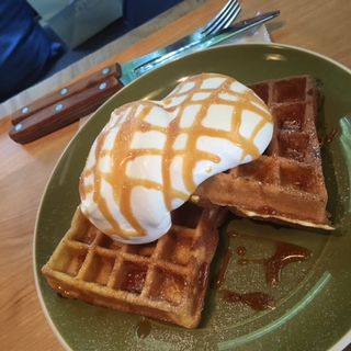ワッフル(両国テラスカフェ)