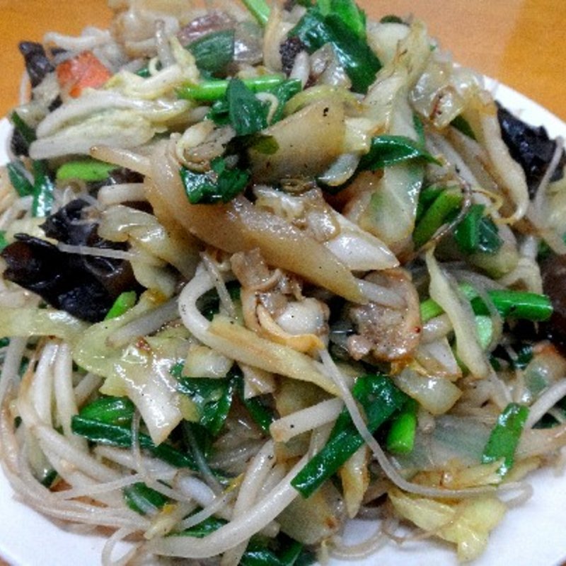 五目焼きビーフン(中国大飯店)