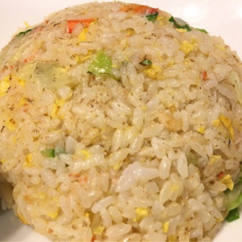 ﾚﾀｽﾁｬｰﾊﾝ(中国料理　龍鱗 （りゅうりん）)