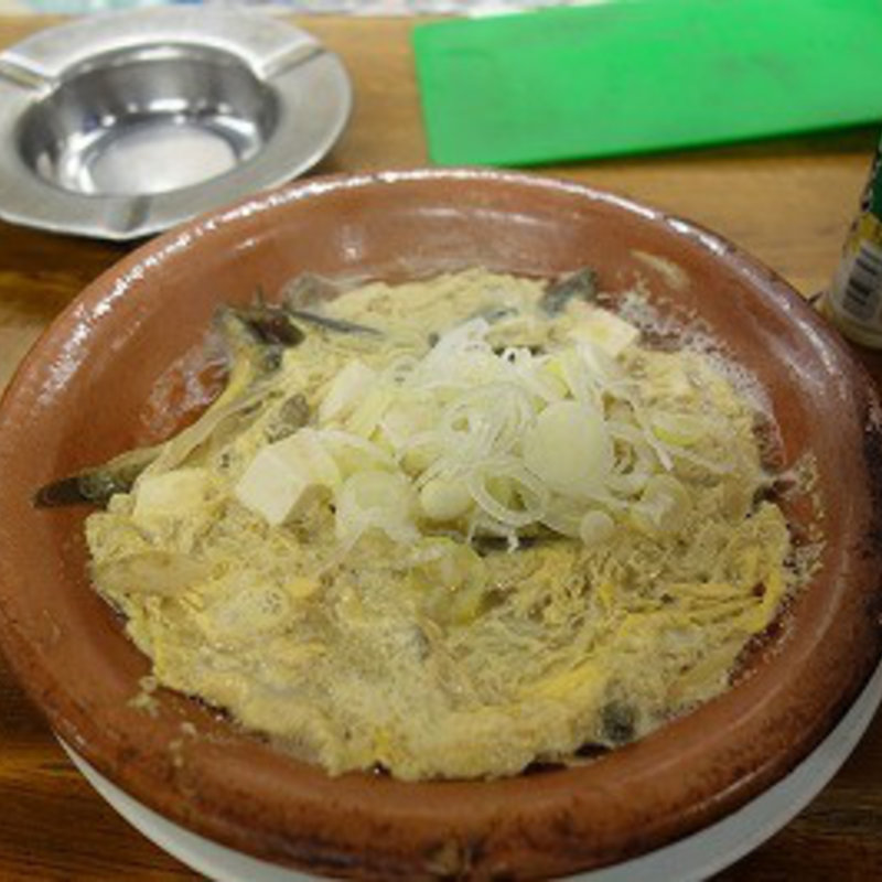 どじょう鍋(中央酒場)