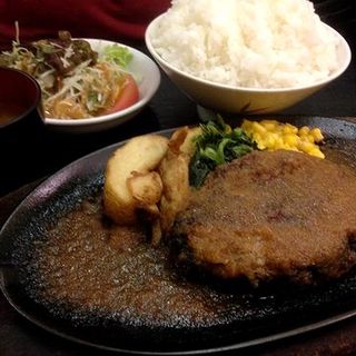 ハンバーグステーキ定食(ちんや )