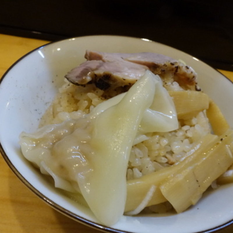 炊き込みご飯(中華そば シンジョー )