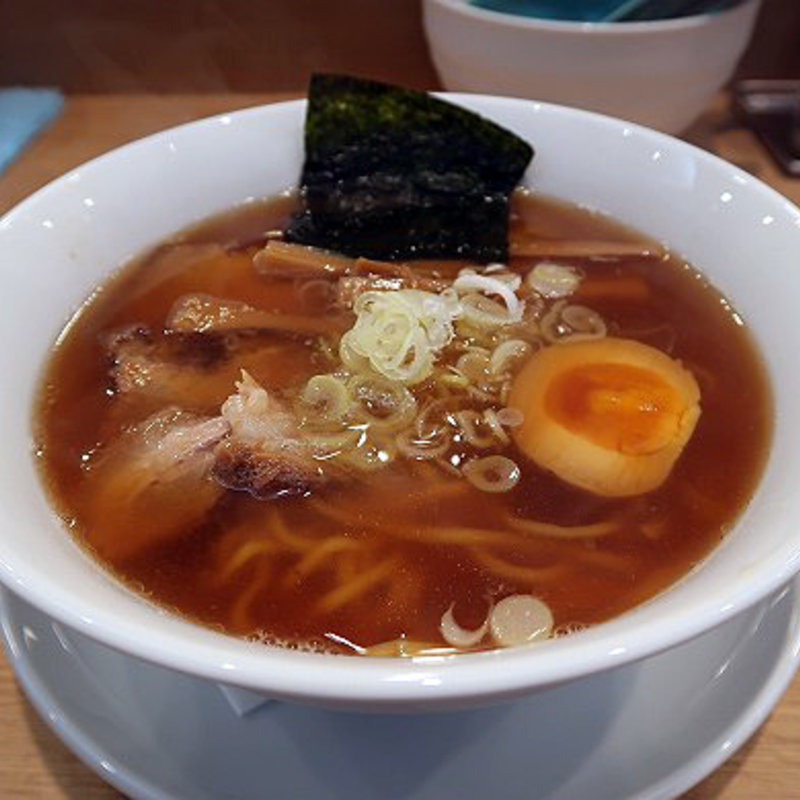 さかえや中華そば(中華そば 三代目 さかえや)