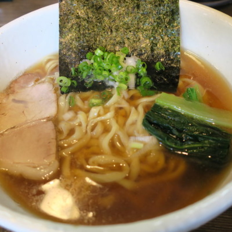 煮干しそば黒(中華そば 亜熱帯)