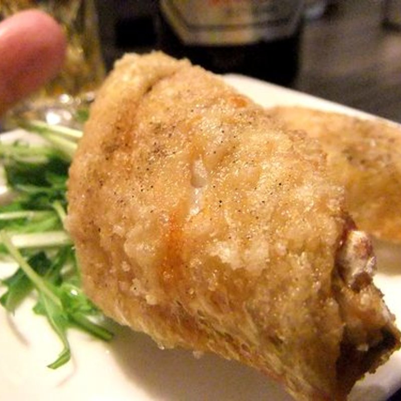 自家製カラっと手羽(中華そば 博多商店)