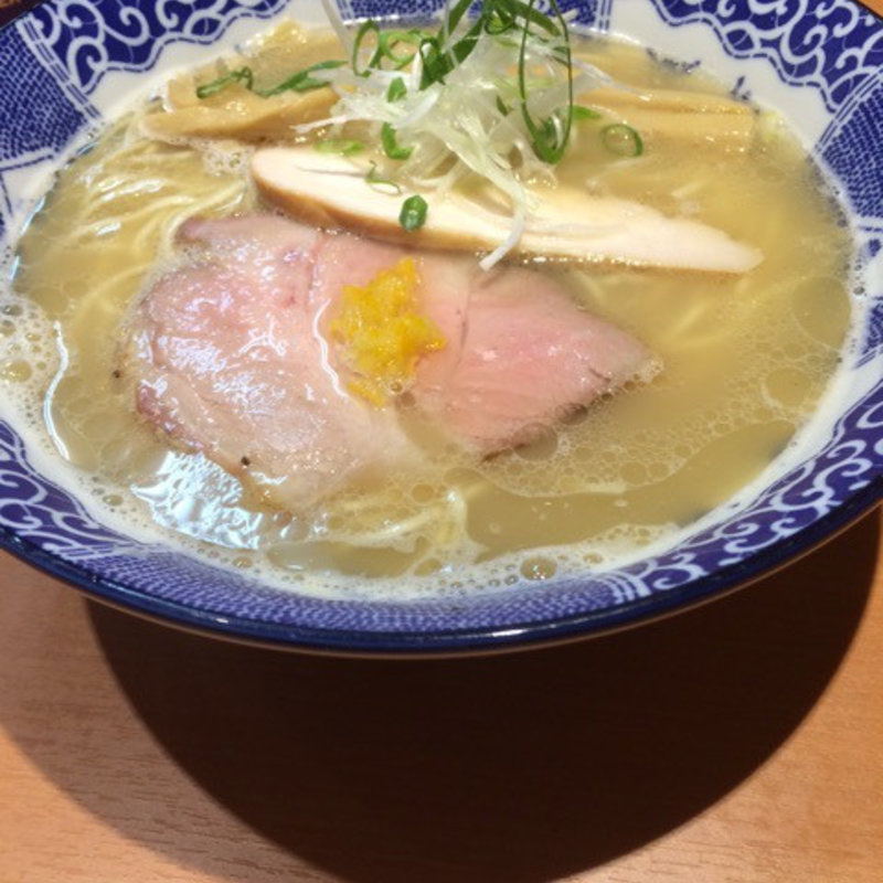 中華そば 白だし(中華そば 虎桜)