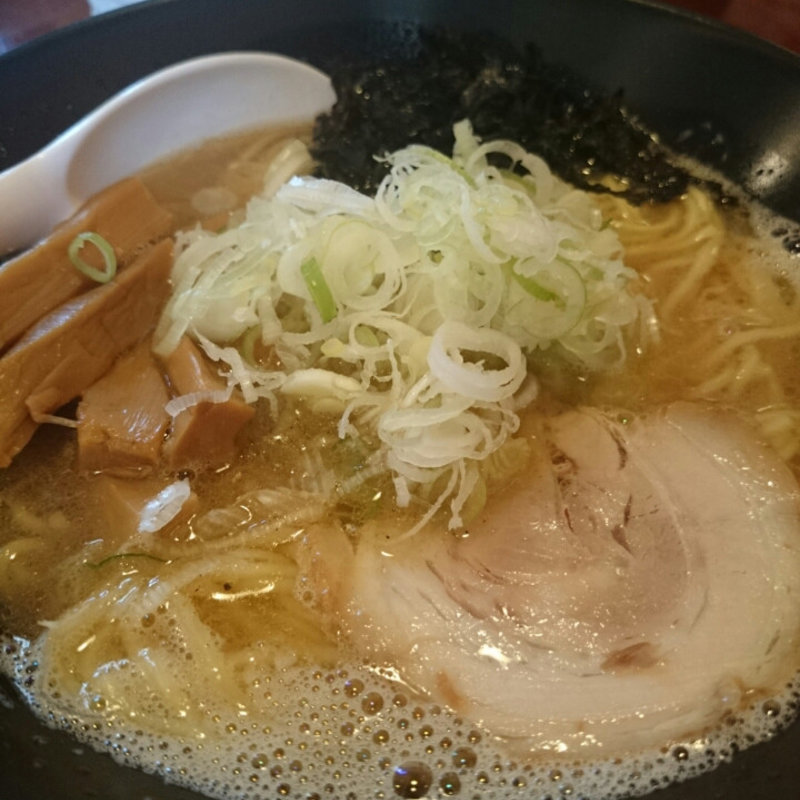 あっさり煮干しそば(中華そば 響)