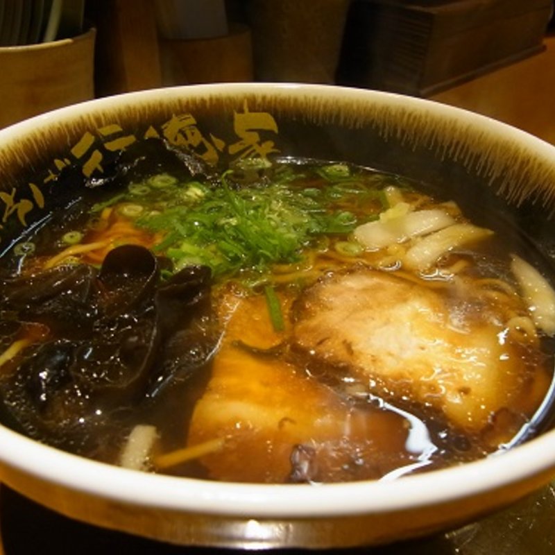 醤油ラーメン(中華そば 行徳家)