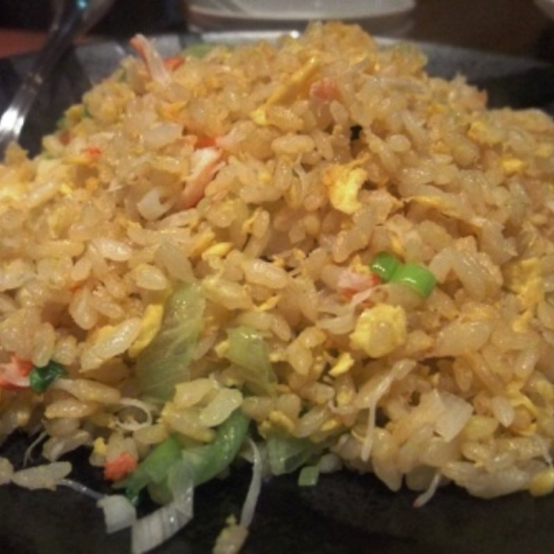 カニ・レタスチャーハン(中華厨房 もりもと)