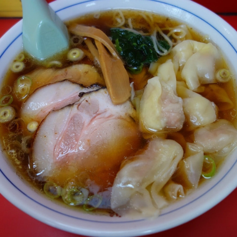 チャーシューワンタンメン(中華料理 宝楽)
