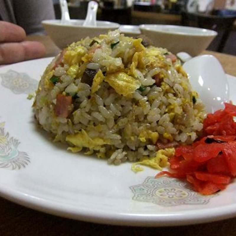 やきめし(中華料理 新華園(しんかえん))