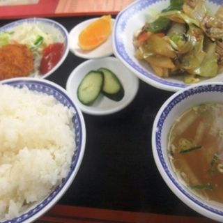 サービスランチ(中華料理 海山)