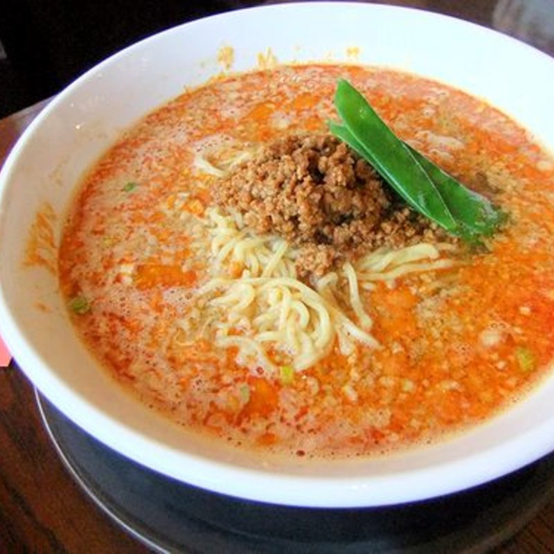 四川担担麺(中華料理 頤和園（いわえん）博多駅前店)