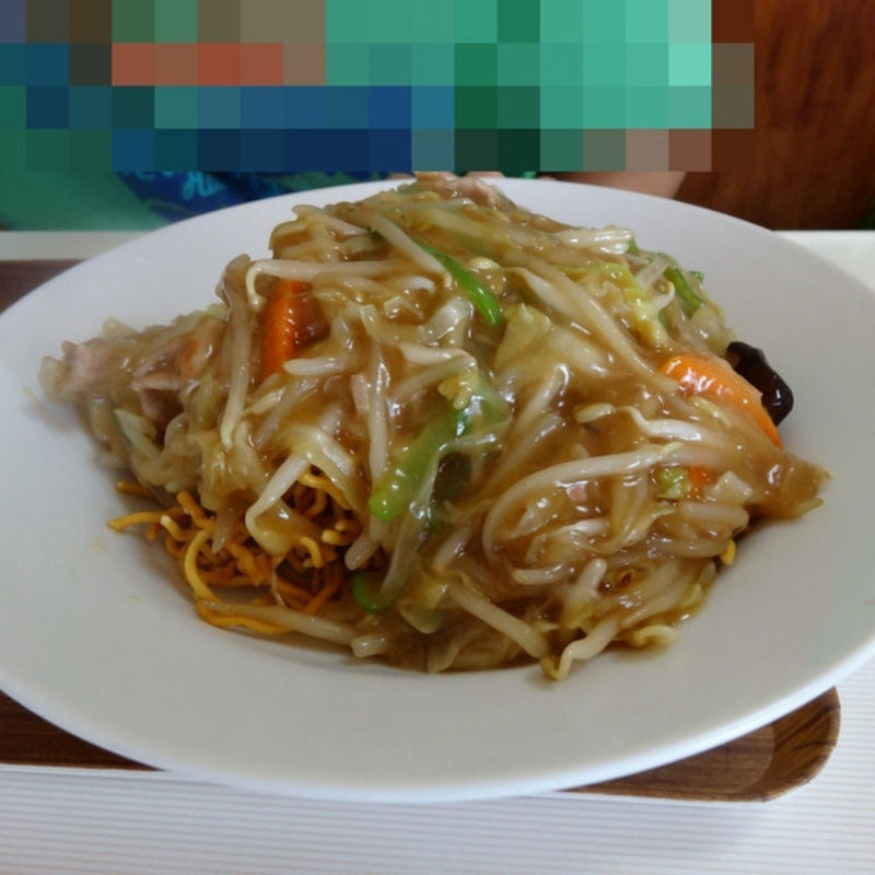 かた焼きそば(中華料理龍園)