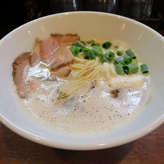 出し蕎麦(中華蕎麦 葛 （かずら）)