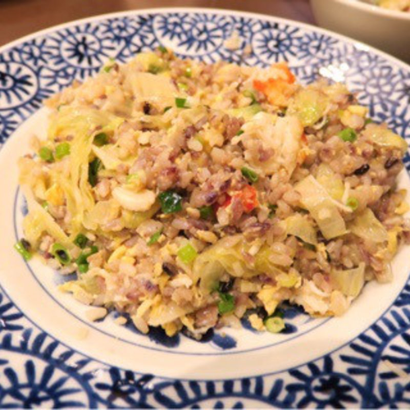 タラバ蟹とレタスのチャーハン(中華香彩 JASMINE)