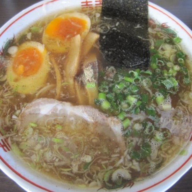 中華そば《煮玉子入》(中華麺亭むらさき屋 利府本店 )