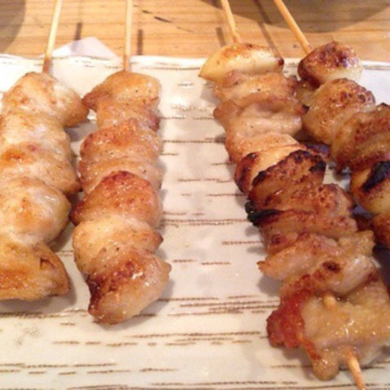 ぼんじり＆とり皮にんにく(串山平八郎 （くしやまへいはちろう）)