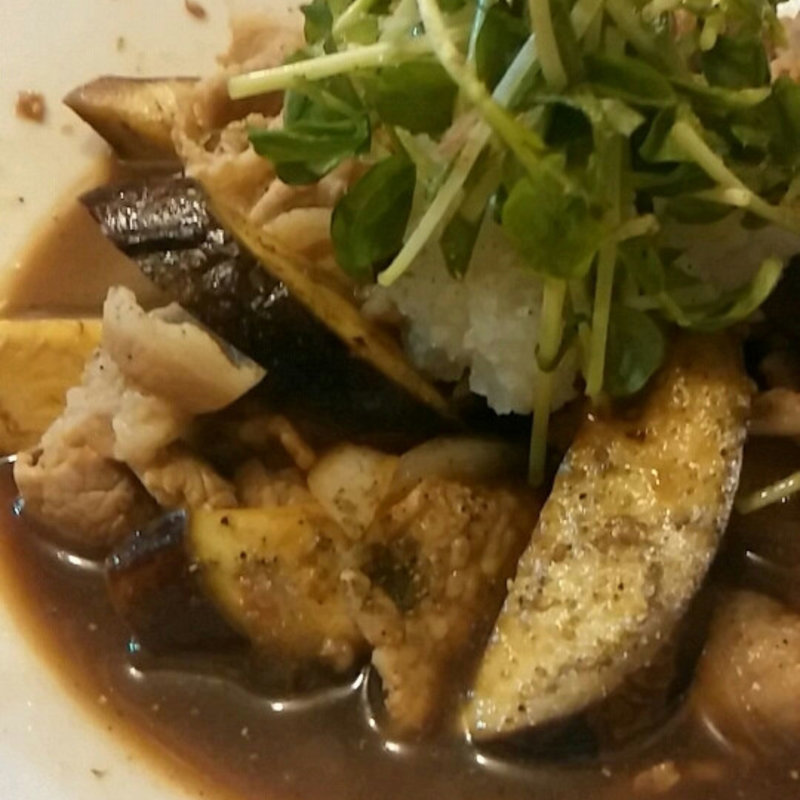 スパイシー枝豆(串揚げ れん )