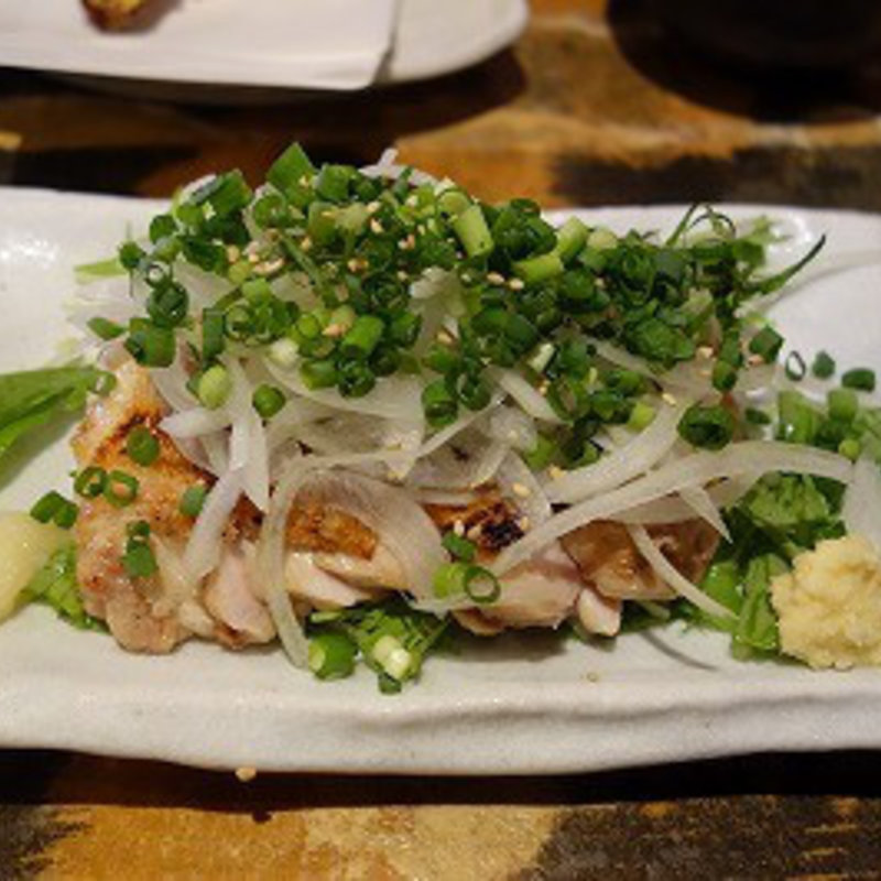 鶏のタタキ(串焼き ごう 川崎本店)