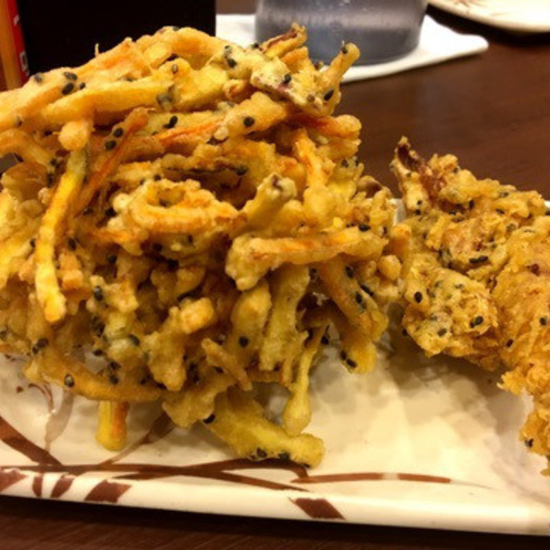 かき揚げとかしら天(丸亀製麺 神田小川町 )