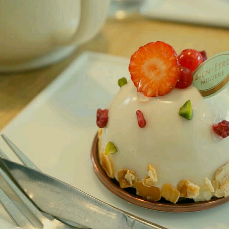 ジェルメ(パティスリー ビヤンネートル｜BIEN-ETRE PATISSERIE)