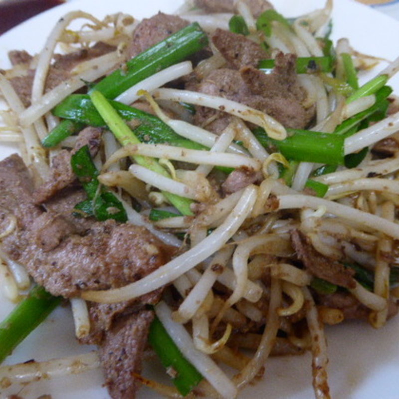 ニラレバ(丸大ホール)