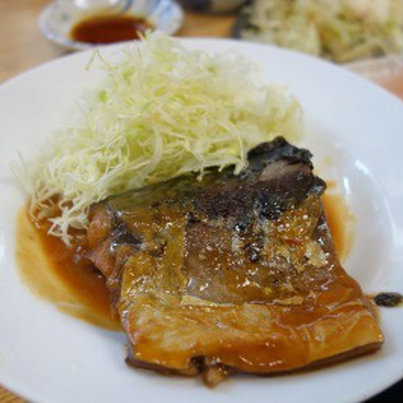 鯖の味噌煮(丸大ホール)