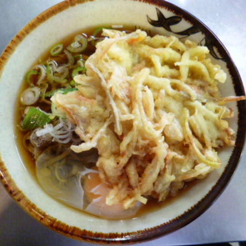 天玉そば(丸政 小淵沢駅ホームそば店)