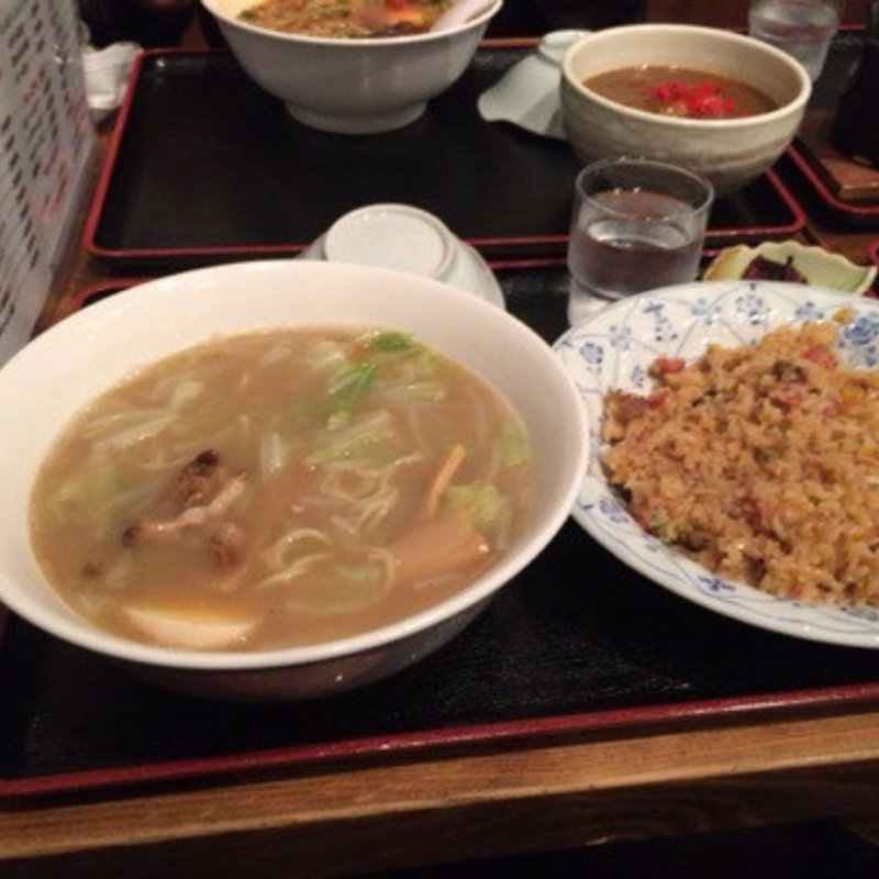 塩ラーメンと炒飯のセット(丸昌)