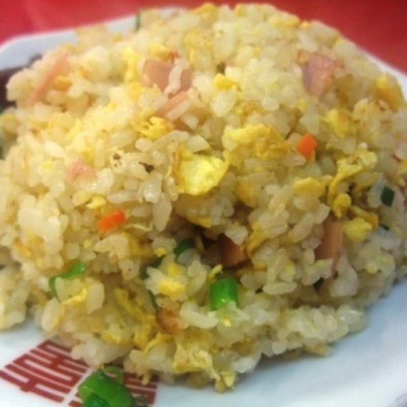 チャーハン(丸正餃子店 阪奈店)