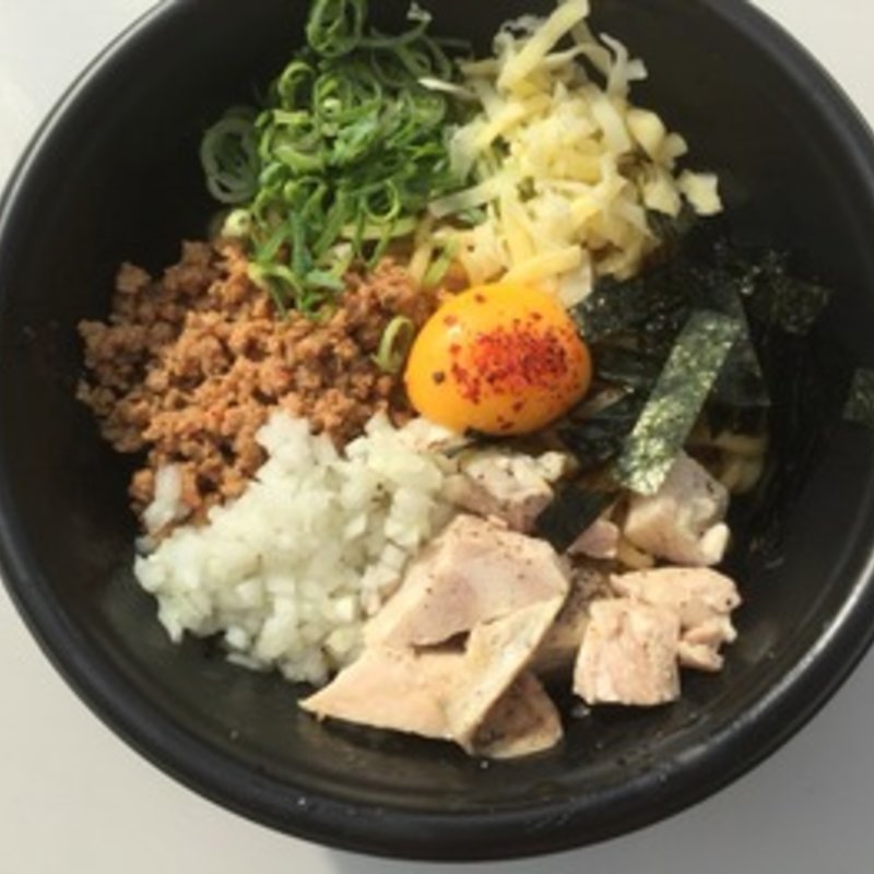 温玉マグロ丼メガ盛り(丼いなはん)