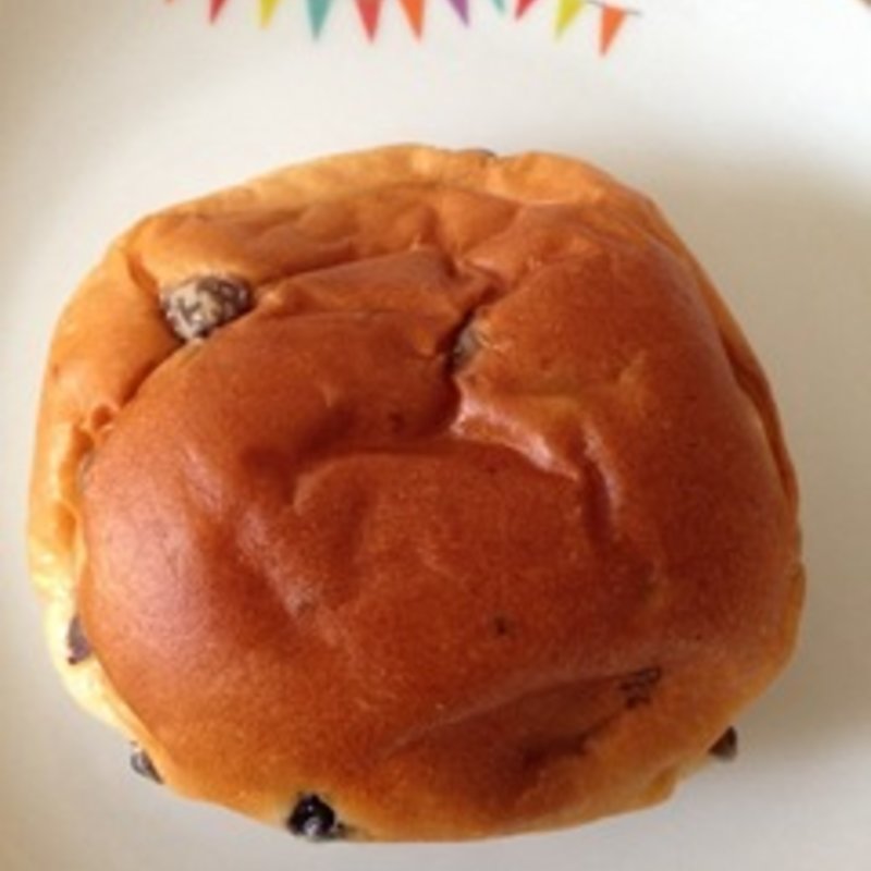 ラムレーズンクリームパン　(極楽湯　食事処 尼崎店 )