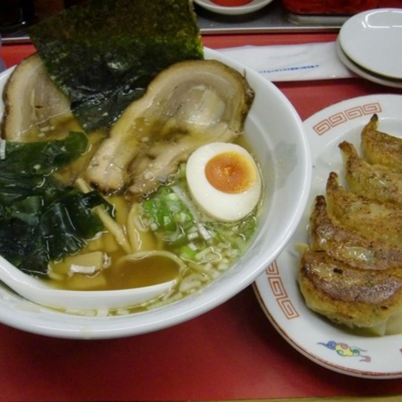 ラーメン＋餃子セット(九州ラーメン丸屋 多次郎商店 )
